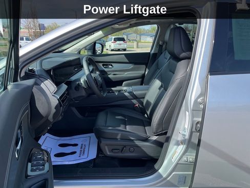 Used 2025 Nissan Murano SL AWD/4WD image 12