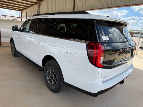 New 2026 Ford Expedition Max Active RWD image 6