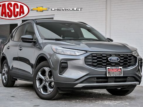 Used 2025 Ford Escape ST-Line AWD/4WD image 1