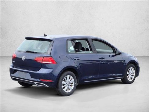 Used 2019 Volkswagen Golf 4-Door FWD image 5