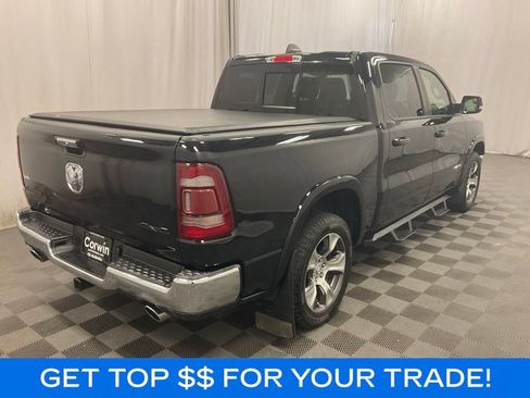 Used 2022 RAM 1500 Laramie AWD/4WD image 3