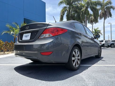 Used 2012 Hyundai Accent GLS w/ Premium Pkg 3 FWD image 19