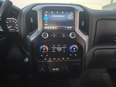 Used 2019 GMC Sierra 1500 SLT w/ X31 Off-Road Package image 26