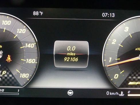 Used 2017 Mercedes-Benz E 43 AMG 4MATIC Sedan image 35