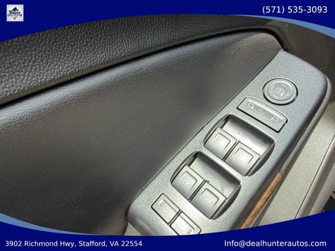 Used 2019 Chevrolet Tahoe LS RWD image 26