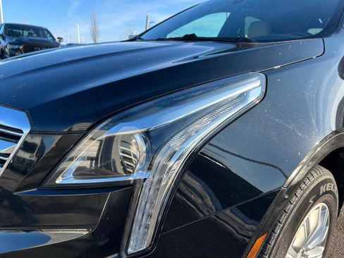 Used 2019 Cadillac XT5 FWD image 36