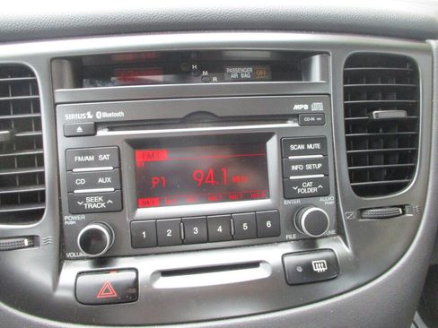Used 2011 Kia Rio LX w/ Value Pkg FWD image 29