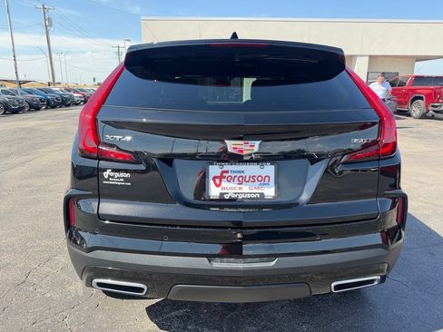 Used 2024 Cadillac XT4 Premium Luxury FWD image 15