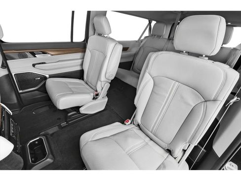 Used 2023 Jeep Wagoneer L 4WD w/ Premium Group I image 10