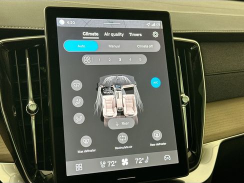 New 2026 Volvo XC90 B6 Core AWD/4WD image 16