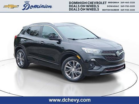 Used 2022 Buick Encore GX Select w/ Sport Touring Package image 1