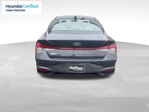 Used 2023 Hyundai Elantra SEL FWD image 8