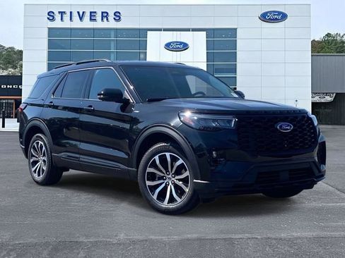 New 2026 Ford Explorer ST-Line RWD image 1