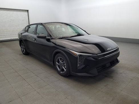 Used 2025 Kia K4 FWD image 13