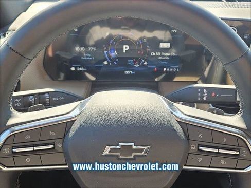 New 2026 Chevrolet Equinox ACTIV w/ Convenience Package III image 42