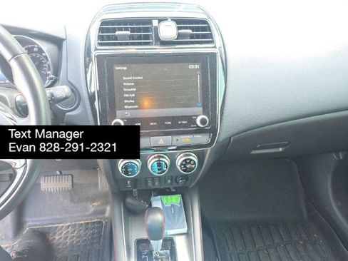 Used 2022 Mitsubishi Outlander Sport ES FWD image 6