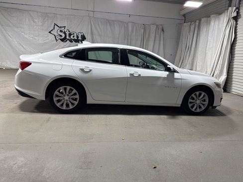 Used 2023 Chevrolet Malibu LT w/ Driver Confidence Package FWD image 8