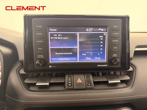 Used 2020 Toyota RAV4 XLE Premium FWD image 25