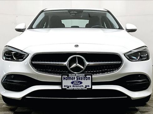 Used 2023 Mercedes-Benz C 300 Sedan image 3