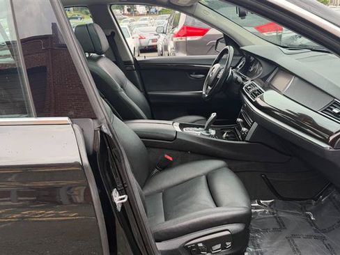 Used 2017 BMW 535i xDrive AWD/4WD image 14