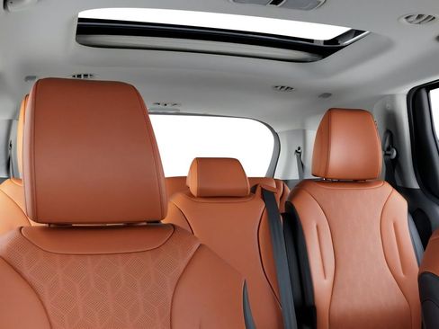 New 2026 Kia Carnival SX FWD image 27