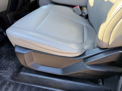 Used 2017 Ford F150 XL w/ Trailer Tow Package w/101A image 14