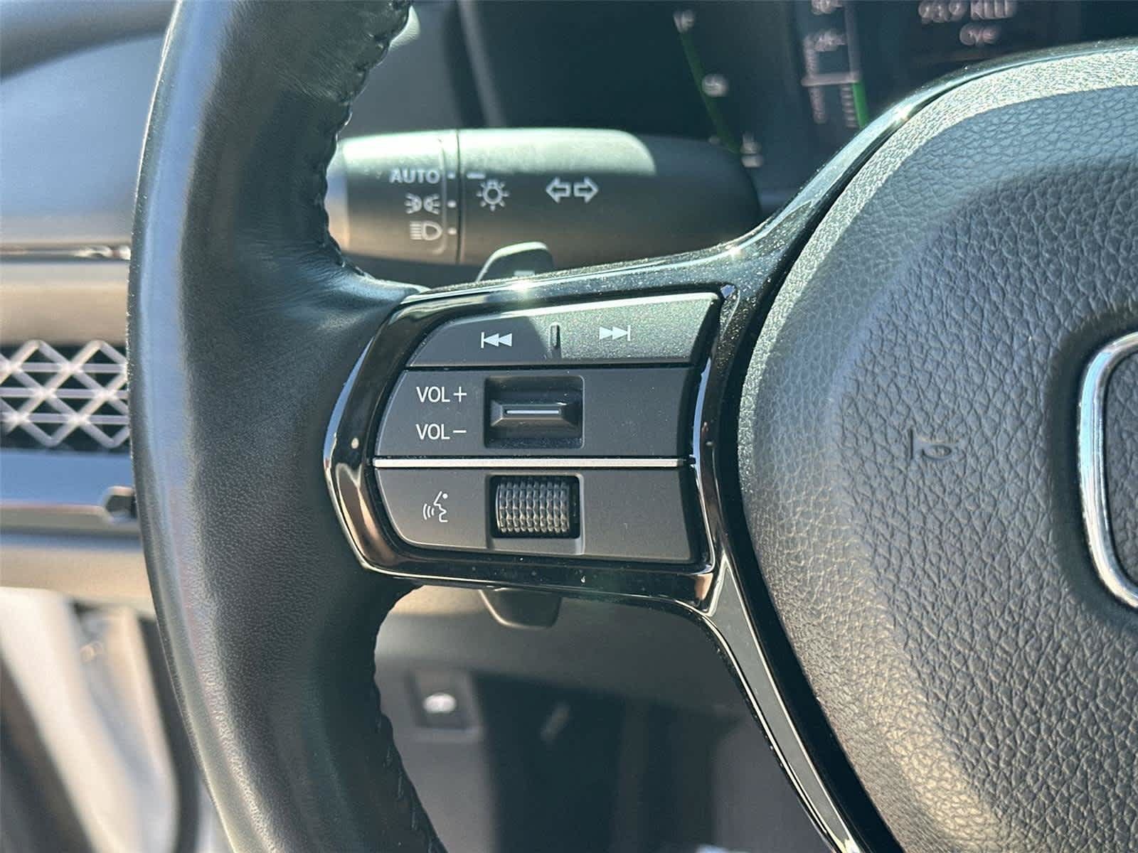 Used 2025 Honda Accord Touring image 34
