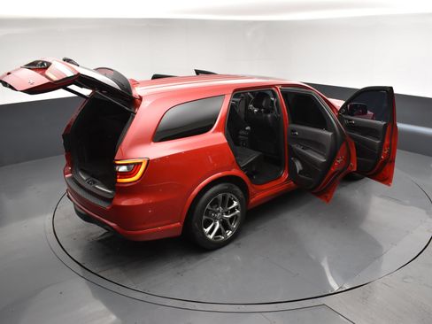 Used 2022 Dodge Durango R/T w/ Tow 'N Go Package AWD/4WD image 31