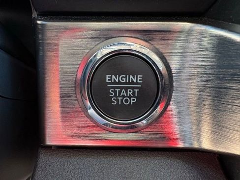 Used 2024 Ford F250 Lariat image 27