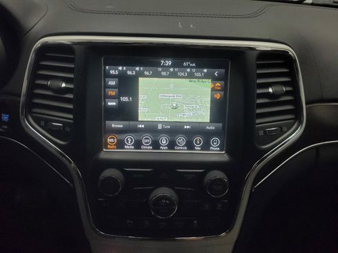Used 2018 Jeep Grand Cherokee Limited AWD/4WD image 25
