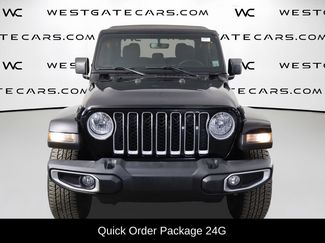 Used 2022 Jeep Gladiator Overland AWD/4WD video 2