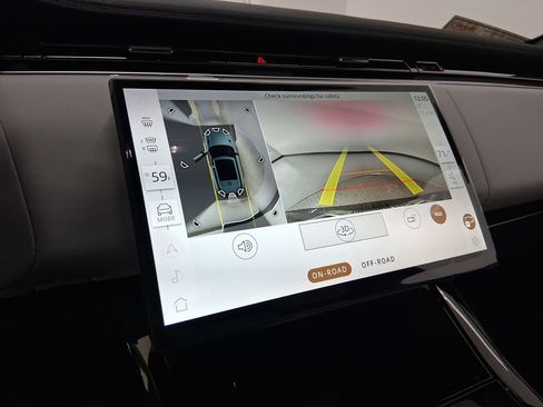 New 2026 Land Rover Range Rover Sport SE image 23