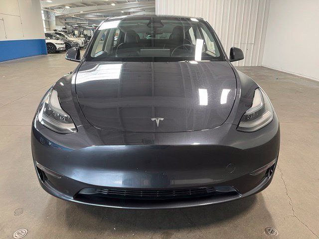 Used 2024 Tesla Model Y Long Range AWD/4WD image 8