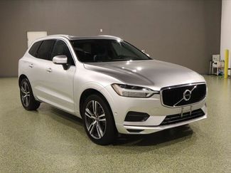 Used 2019 Volvo XC60 T5 Momentum w/ Premium Package FWD video 1
