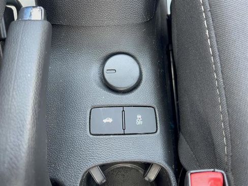 Used 2014 Chevrolet Sonic LT FWD image 20