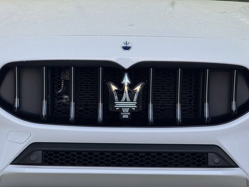 New 2025 Maserati Grecale GT image 29