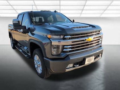 Used 2020 Chevrolet Silverado 2500 High Country w/ Z71 Off-Road Package image 1