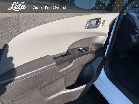 Used 2020 Chevrolet Sonic LT w/ Convenience Package image 16