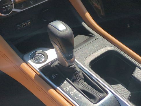 Certified 2021 Nissan Sentra SV w/ SV Premium Package FWD image 27