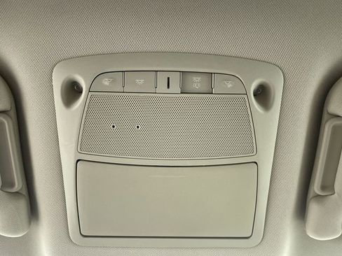 Used 2017 Nissan Pathfinder SL image 24