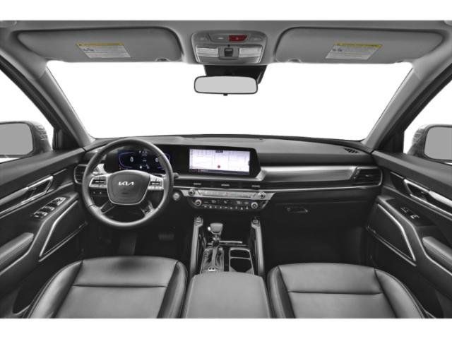 Used 2025 Kia Telluride S FWD image 12