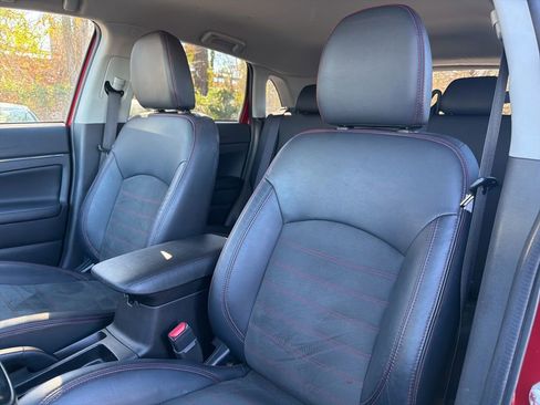 Used 2018 Mitsubishi Outlander Sport SE image 17