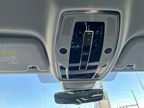 Used 2022 Audi A8 L 3.0T w/ Executive Package image 34