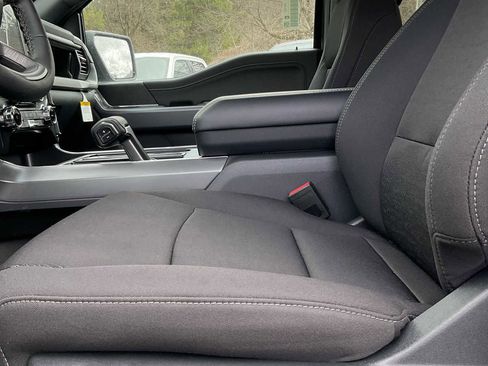 Used 2026 Ford F150 XLT w/ Equipment Group 302A MID image 29