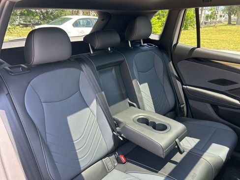 New 2026 Volkswagen Tiguan SE R-Line AWD/4WD image 50