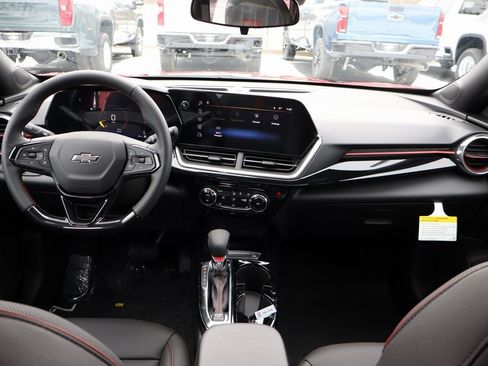 New 2026 Chevrolet Trax RS w/ Sunroof Package image 20