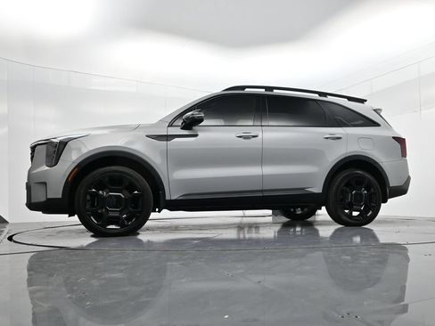 Certified 2025 Kia Sorento SX Prestige AWD/4WD image 44