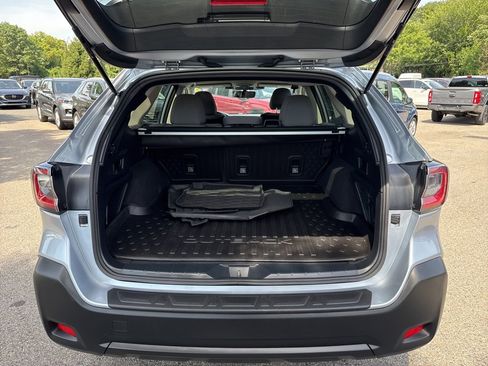 Used 2023 Subaru Outback Premium image 24