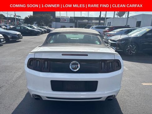 Used 2013 Ford Mustang GT RWD image 13
