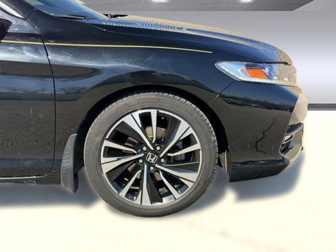 Used 2016 Honda Accord EX-L image 8